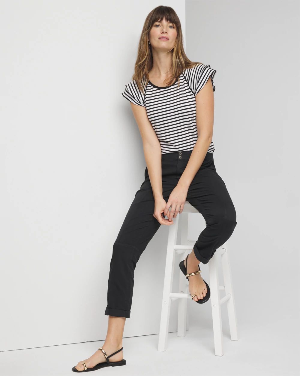 Mid-Rise Pret-A-Pedi Crop Pants