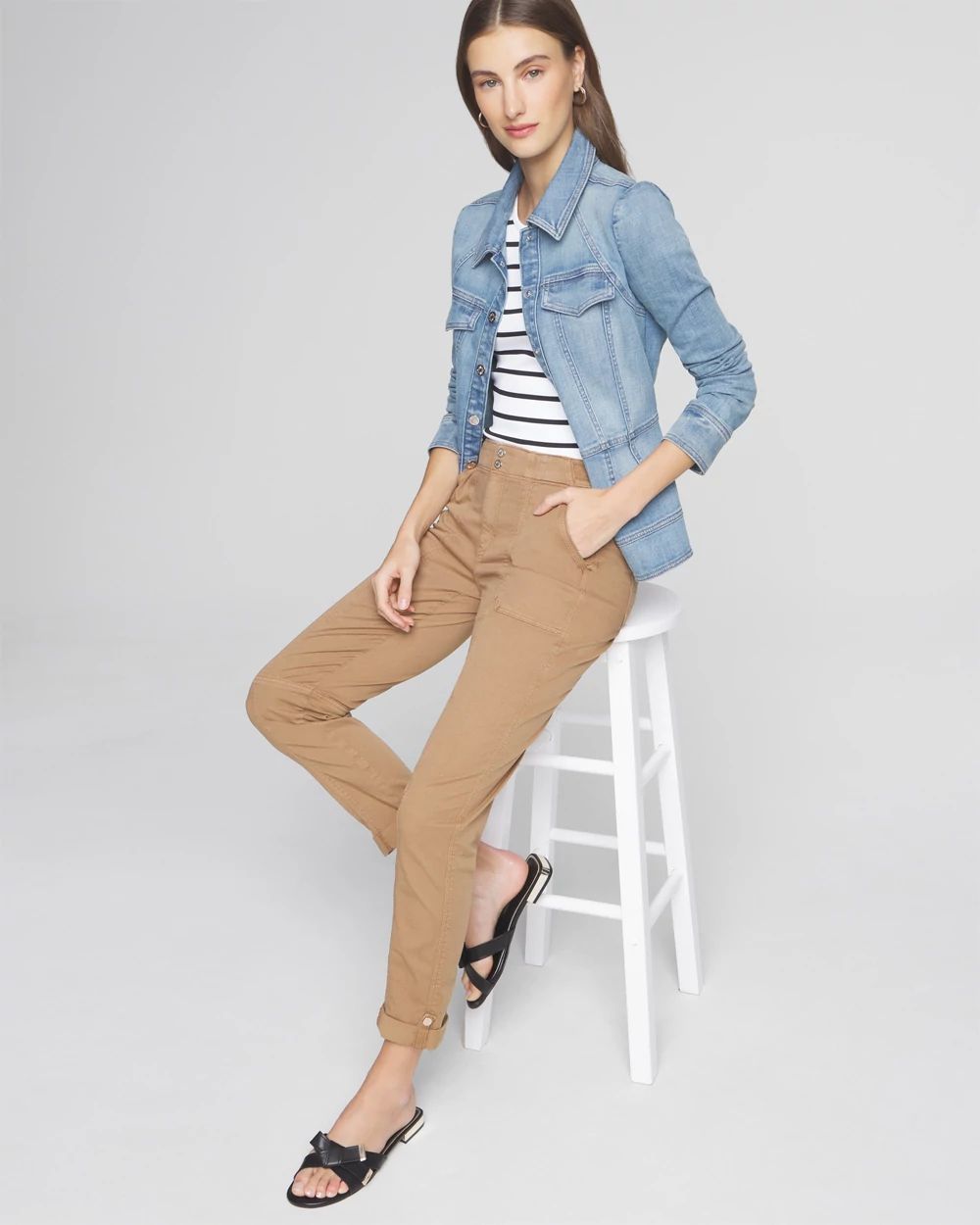 Mid-Rise Pret-A-Pedi Crop Pants