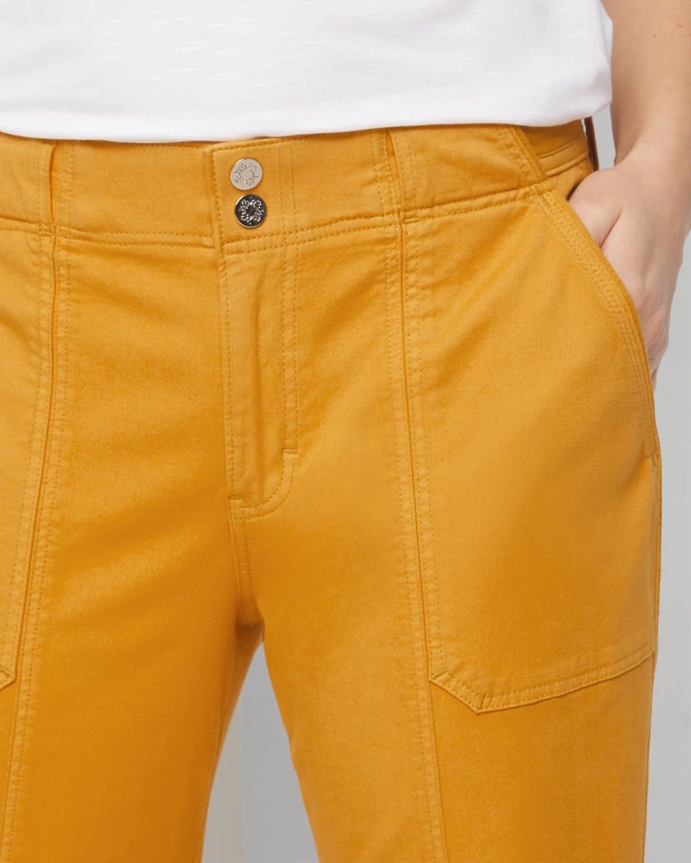 Mid-Rise Pret-A-Pedi Crop Pants