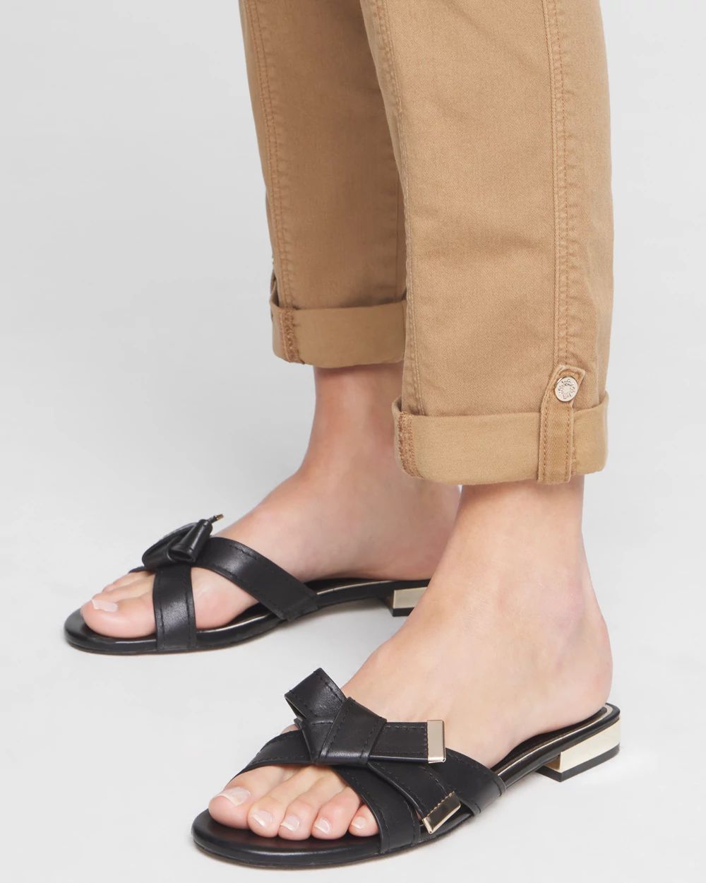 Mid-Rise Pret-A-Pedi Crop Pants