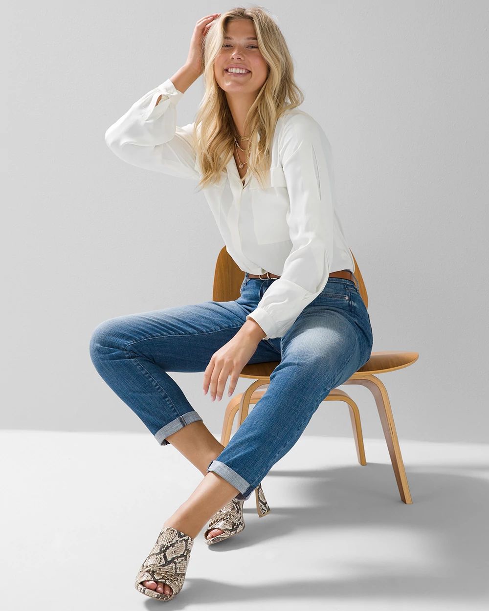 Mid-Rise Everyday Soft Denim™ Girlfriend Jeans
